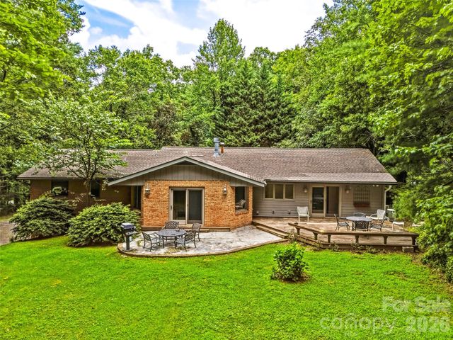 2526 Kanuga Road, Hendersonville, NC 28739