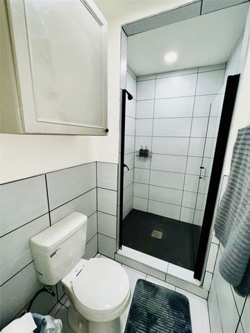 2859 W Brooklyn Avenue, Dallas, TX 75211