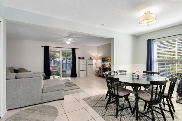 4258 E WEEPING WILLOW CIRCLE, Winter Springs, FL 32708