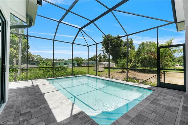 2769 Van Buren AVE, Naples, FL 34112