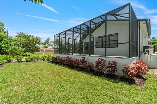 2769 Van Buren AVE, Naples, FL 34112