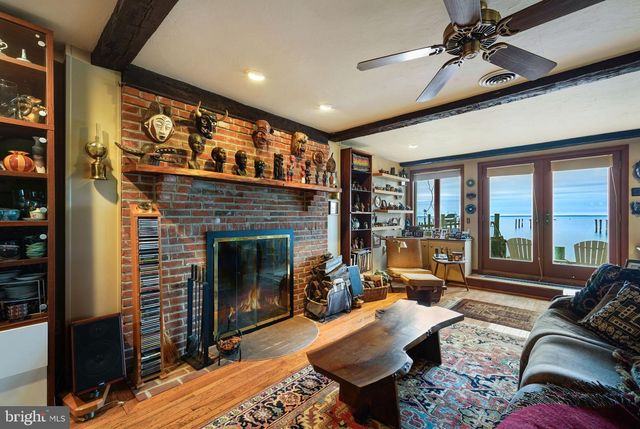 5980 LAWTON AVE, Rock Hall, MD 21661