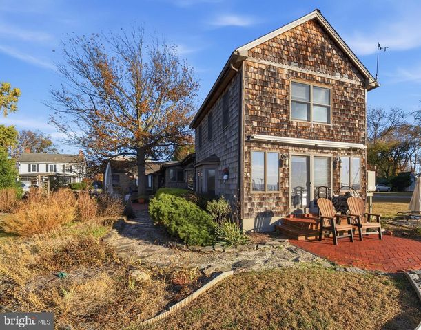 5980 LAWTON AVE, Rock Hall, MD 21661