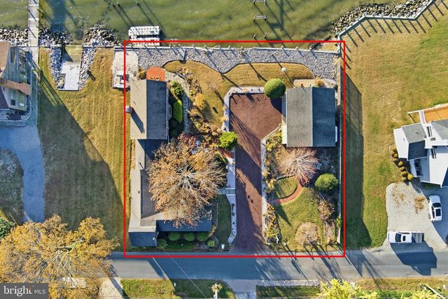 5980 LAWTON AVE, Rock Hall, MD 21661