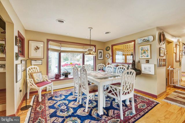 5980 LAWTON AVE, Rock Hall, MD 21661