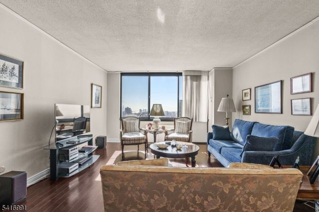 770 Anderson Ave-14C 14C, Cliffside Park Boro, NJ 07024