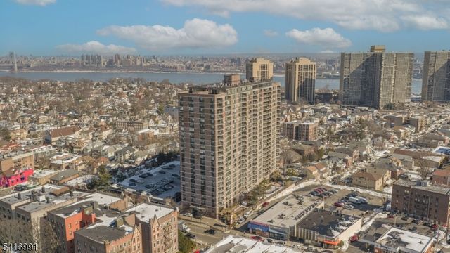 770 Anderson Ave-14C 14C, Cliffside Park Boro, NJ 07024