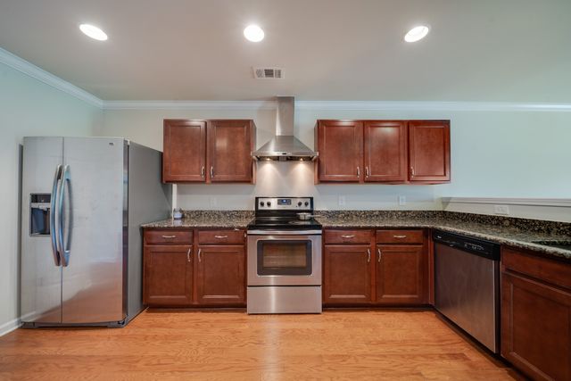 1001 Benwick Rd, Hendersonville, TN 37075