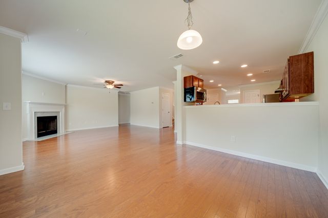 1001 Benwick Rd, Hendersonville, TN 37075