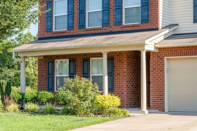1001 Benwick Rd, Hendersonville, TN 37075