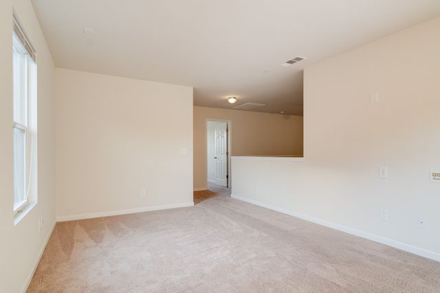 1001 Benwick Rd, Hendersonville, TN 37075