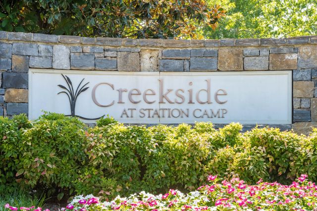 1001 Benwick Rd, Hendersonville, TN 37075