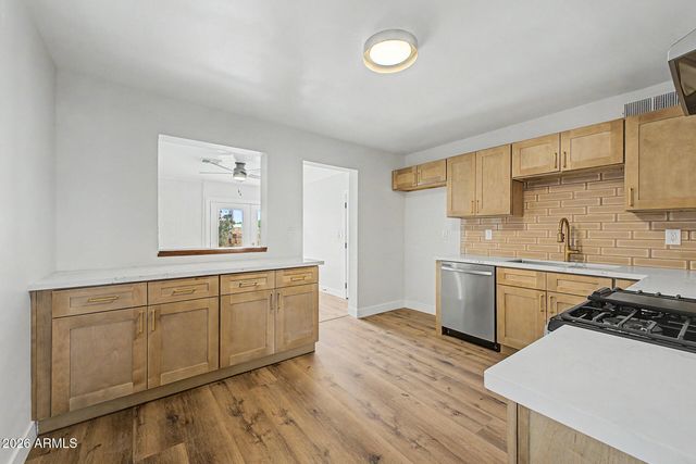 2719 W ECHO Lane, Phoenix, AZ 85051