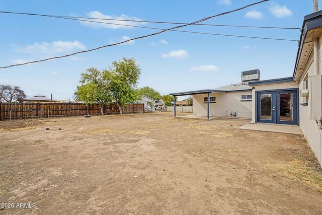 2719 W ECHO Lane, Phoenix, AZ 85051