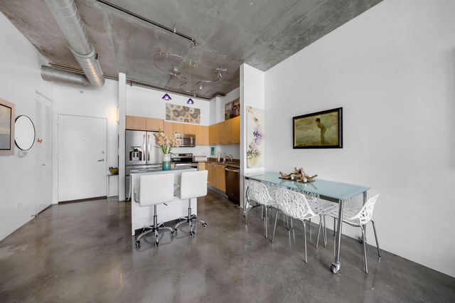 313 NE 2nd Street 602, Fort Lauderdale, FL 33301