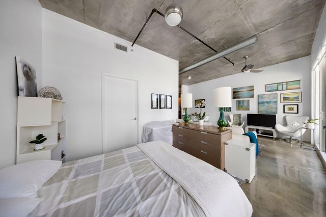 313 NE 2nd Street 602, Fort Lauderdale, FL 33301