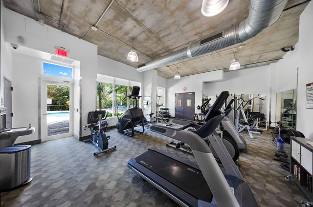 313 NE 2nd Street 602, Fort Lauderdale, FL 33301