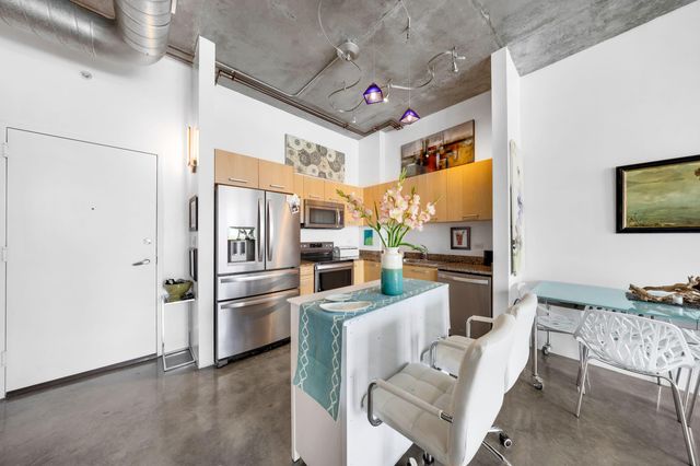 313 NE 2nd Street 602, Fort Lauderdale, FL 33301