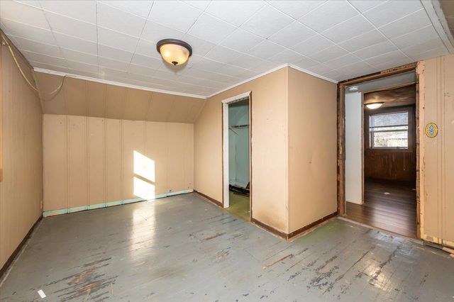 505 Catlin Avenue, Superior, WI 54880