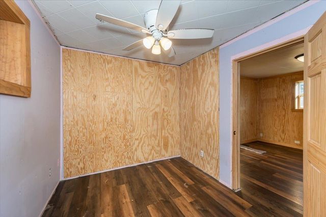 505 Catlin Avenue, Superior, WI 54880