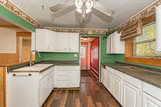 505 Catlin Avenue, Superior, WI 54880