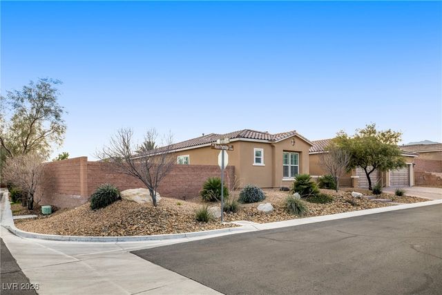 9729 Rock Partridge Court, Las Vegas, NV 89149