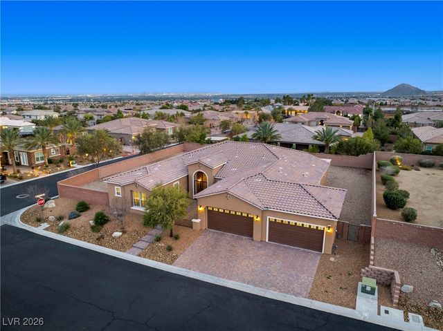 9729 Rock Partridge Court, Las Vegas, NV 89149