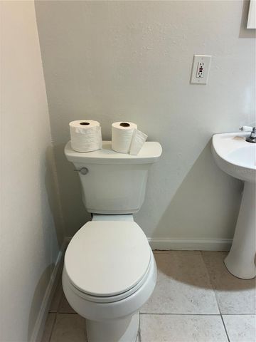 6905 S TRASK ST, Tampa, FL 33616