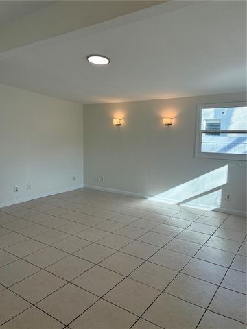 6905 S TRASK ST, Tampa, FL 33616