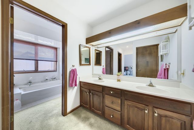 2212 Bayview Drive, Michigan City, IN 46360