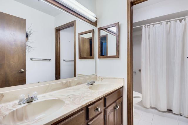 2212 Bayview Drive, Michigan City, IN 46360