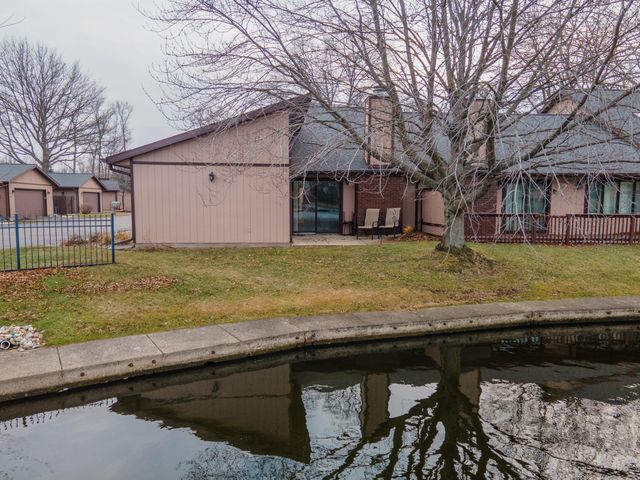 2212 Bayview Drive, Michigan City, IN 46360