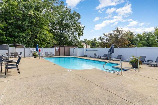 2212 Bayview Drive, Michigan City, IN 46360