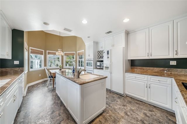 178 N Monterey Road, Orange, CA 92866