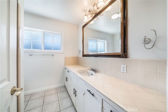 178 N Monterey Road, Orange, CA 92866