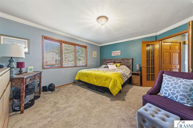 1526 Castle Drive, North Mankato, MN 56003