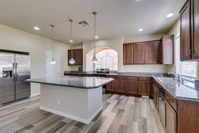 6386 Tomahawk Mill Court, Las Vegas, NV 89139