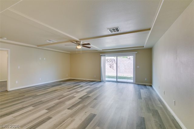 6386 Tomahawk Mill Court, Las Vegas, NV 89139