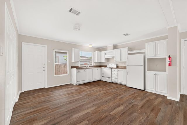 11918 Greensbrook Forest Drive, Houston, TX 77044