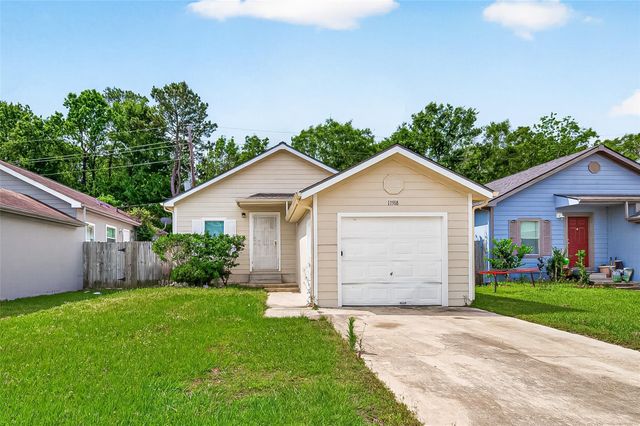 11918 Greensbrook Forest Drive, Houston, TX 77044