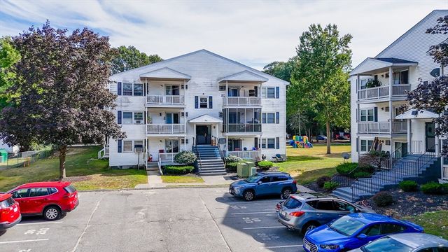 30 Abbey Rd 202, Leominster, MA 01453