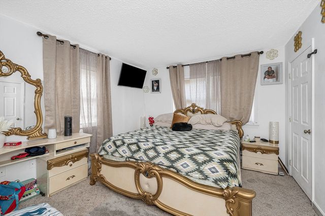 30 Abbey Rd 202, Leominster, MA 01453