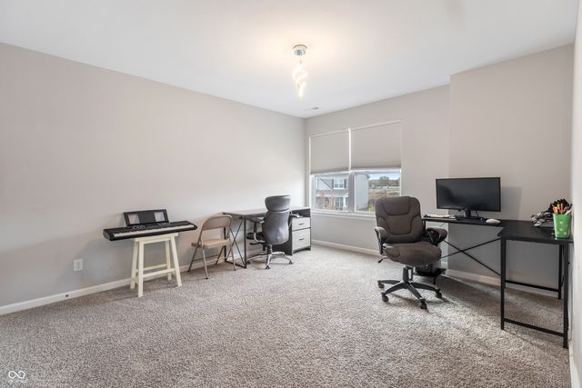 6926 Wheatley Road, Whitestown, IN 46075