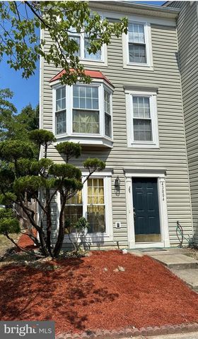 43004 BEACHALL ST, Chantilly, VA 20152