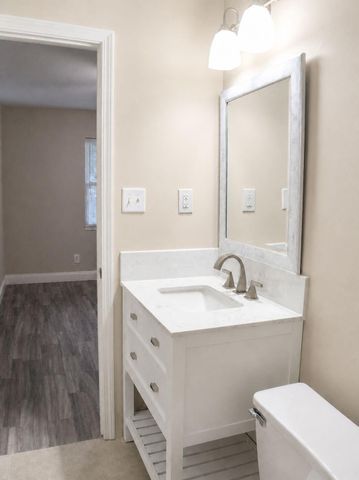 103 NE Oregon Drive, Fort Walton Beach, FL 32548