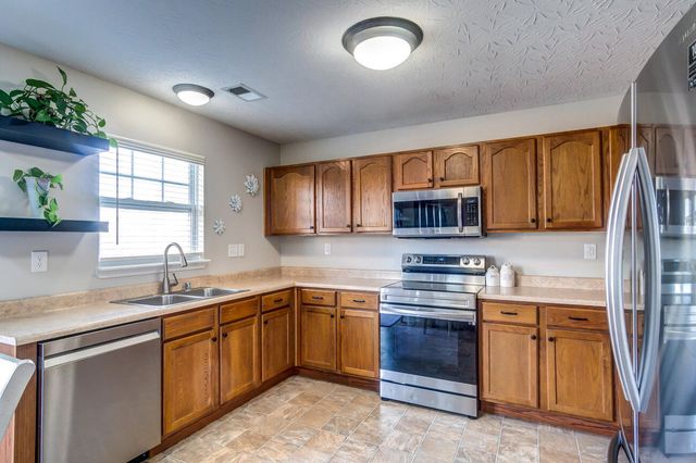 911 Cobble Drive, Richmond, KY 40475