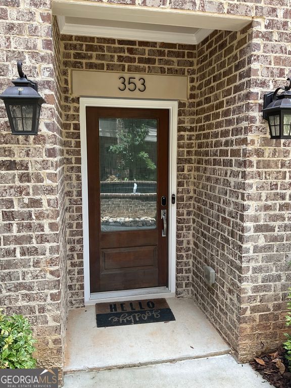 353 Brownstones Circle NE, Atlanta, GA 30312