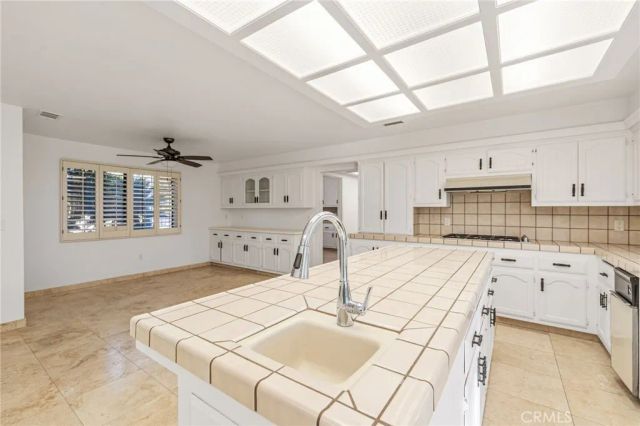 43041 Mayberry, Hemet, CA 92544