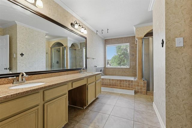 9414 Calwood Circle, Spring, TX 77379