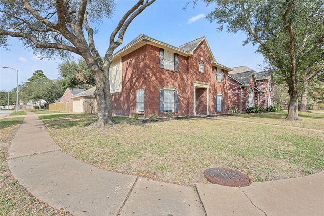 9414 Calwood Circle, Spring, TX 77379
